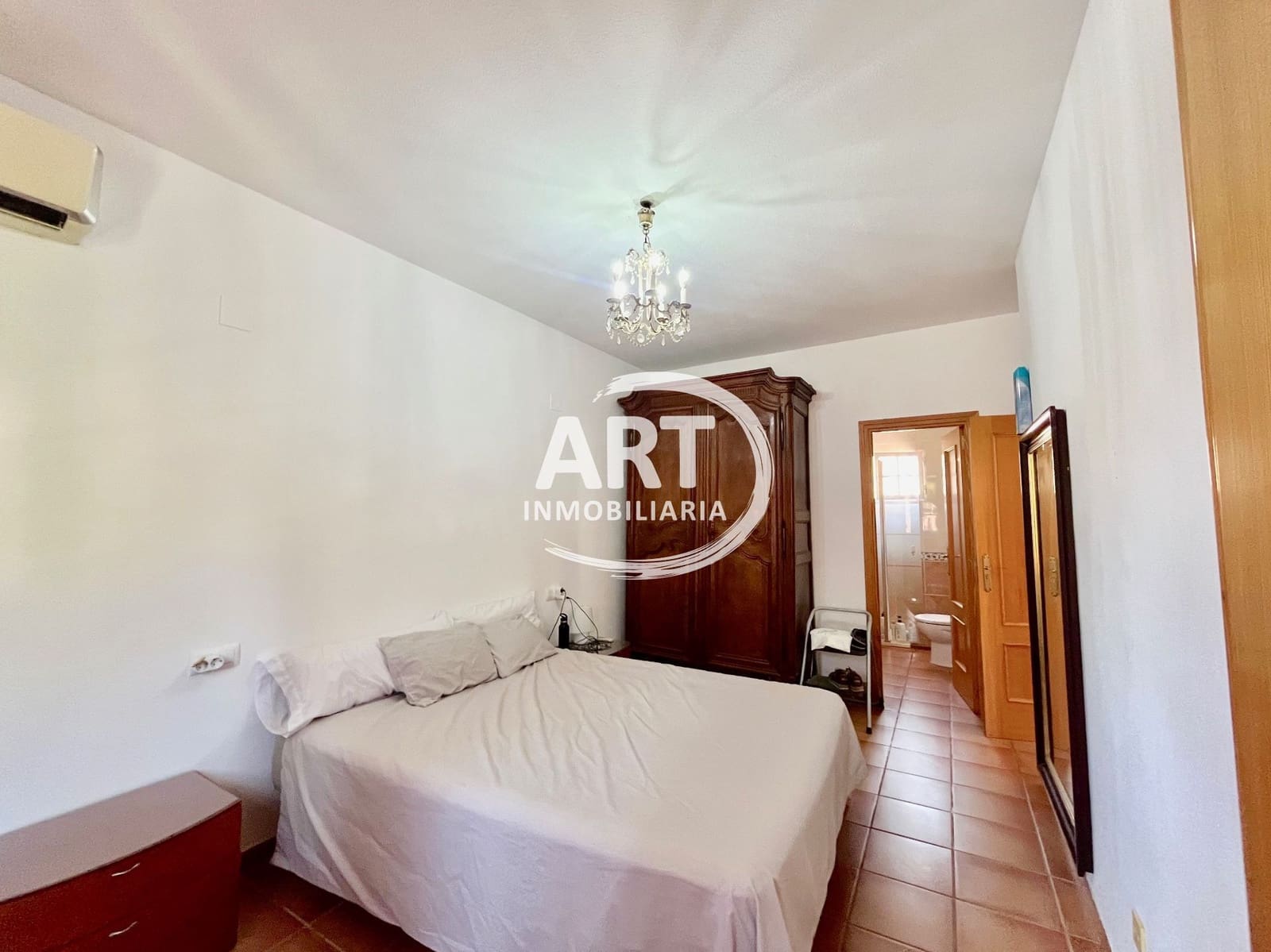 4 chambre Villa/Maison à vendre à Betera avec piscine garage - 356 000 € (Ref: 9986350)