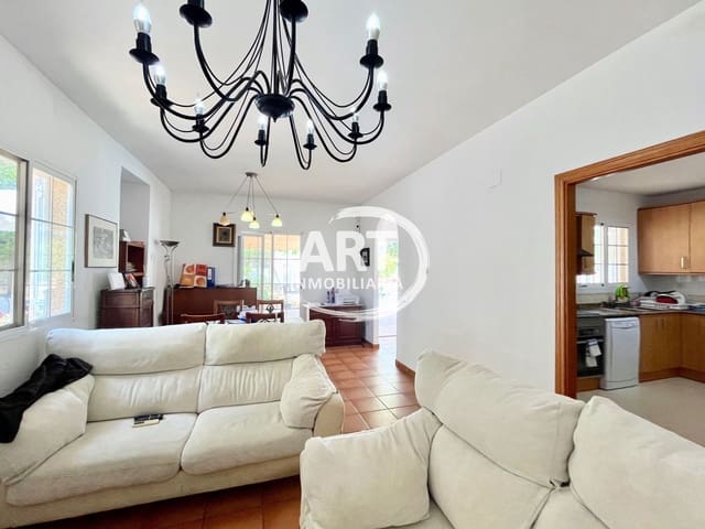 4 bedroom Villa for sale in Bétera with pool garage - € 356,000 (Ref: 9986350)