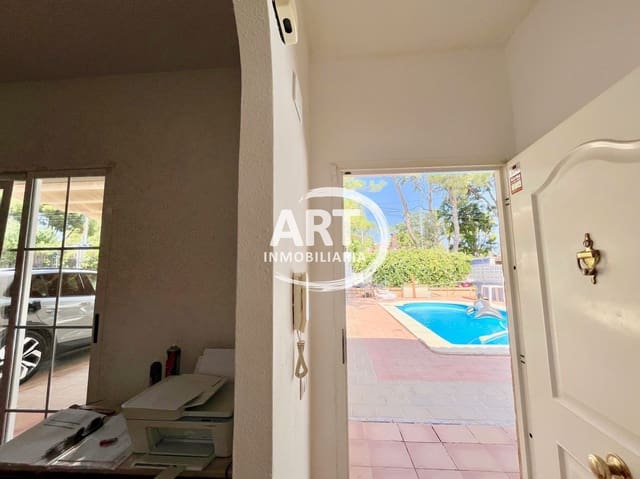 4 bedroom Villa for sale in Bétera with pool garage - € 356,000 (Ref: 9986350)