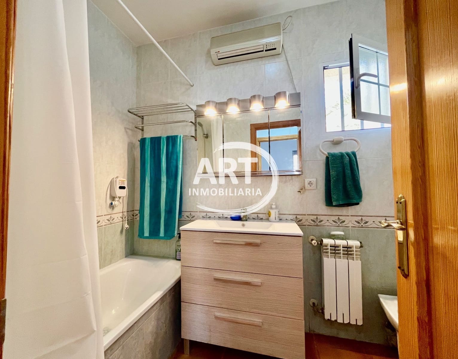 4 chambre Villa/Maison à vendre à Betera avec piscine garage - 356 000 € (Ref: 9986350)