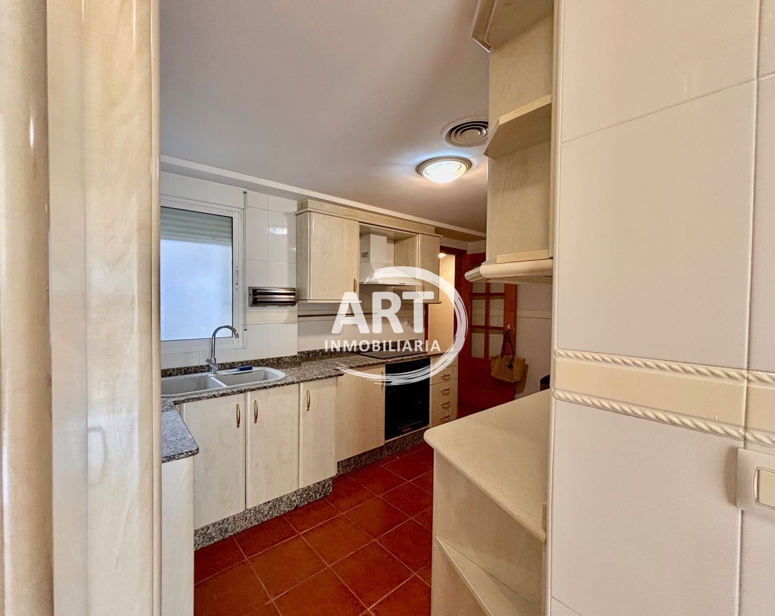 3 slaapkamer Flat te huur in L'Eliana - € 1.960 (Ref: 9998059)