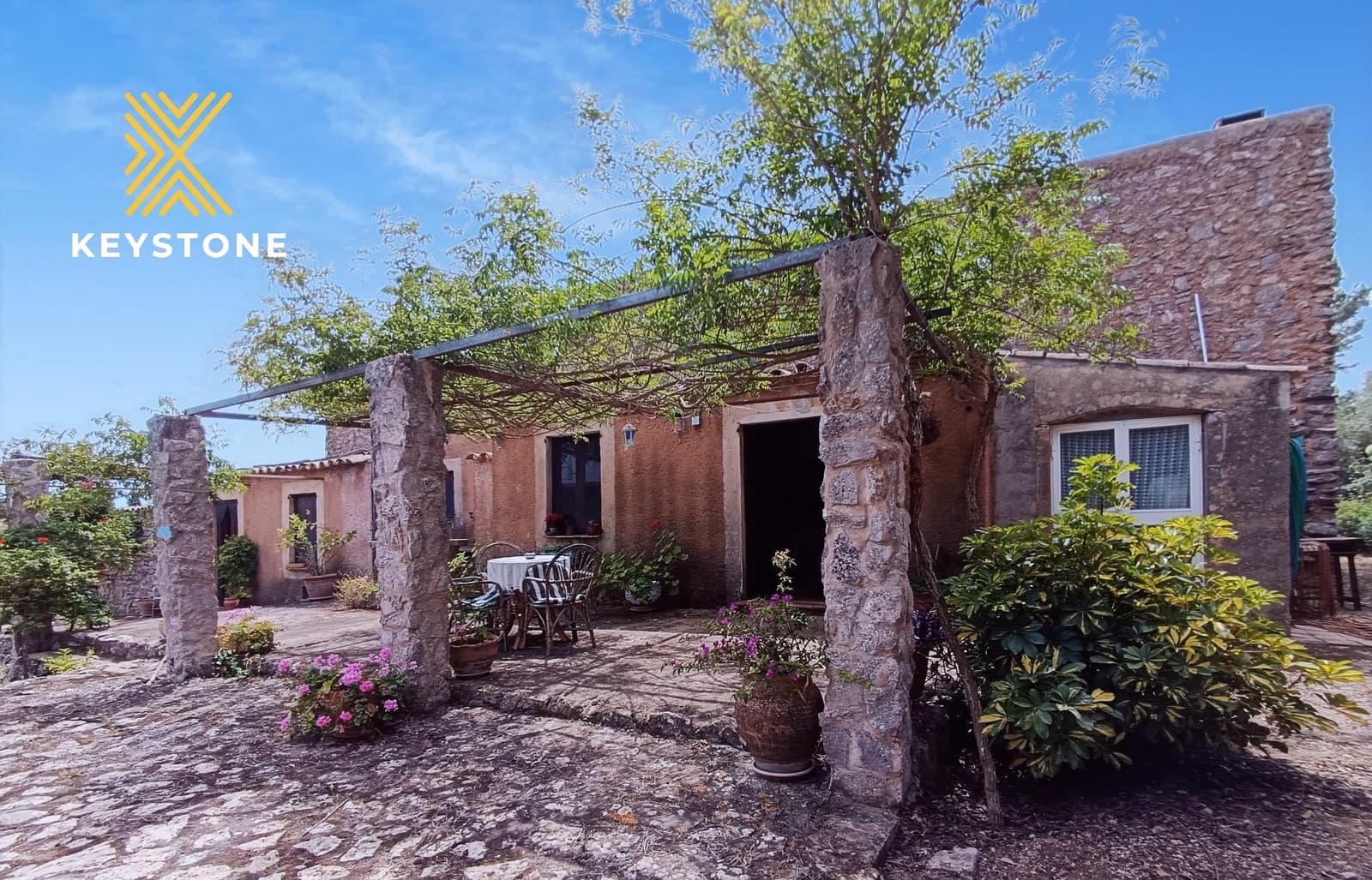 5 bedroom Finca/Country House for sale in Cala Millor, Son Servera €