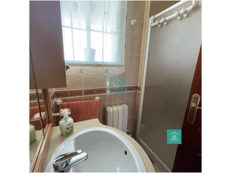 4 soveværelse Villa til salg i Castil de Campos med garage - € 170.000 (Ref: 6774214)