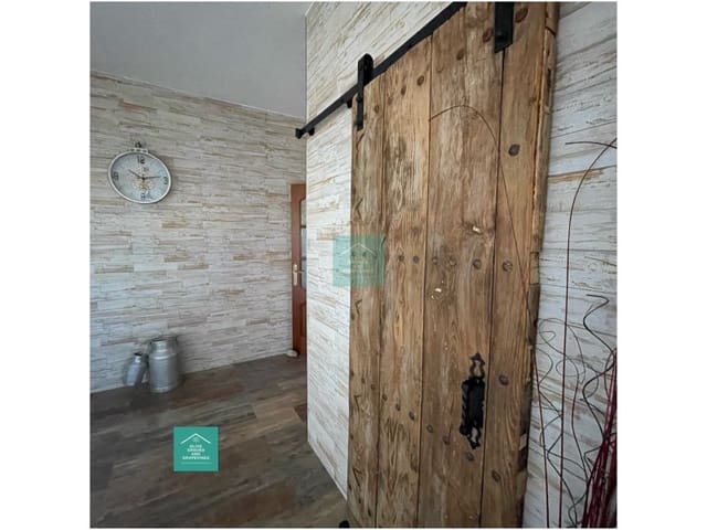 4 soveværelse Villa til salg i Castil de Campos, Priego de Córdoba med garage - € 170.000 (Ref: 6774214)