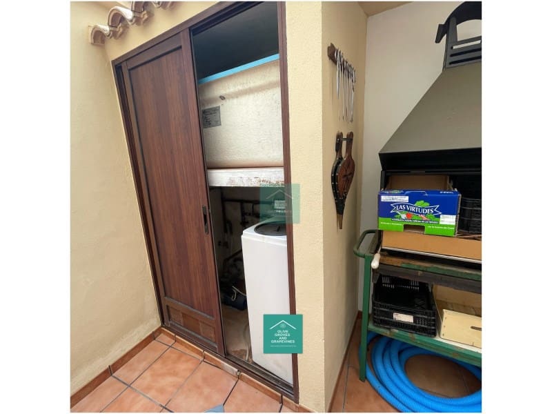 5 soveværelse Villa til salg i Fuente-Tojar - € 230.000 (Ref: 6774283)