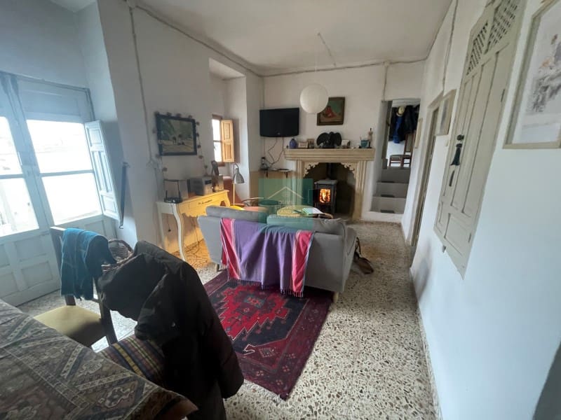 4 soveværelse Byhus til salg i Frailes - € 79.950 (Ref: 7450778)