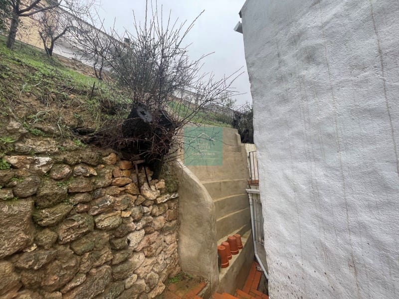 4 soveværelse Byhus til salg i Frailes - € 79.950 (Ref: 7450778)