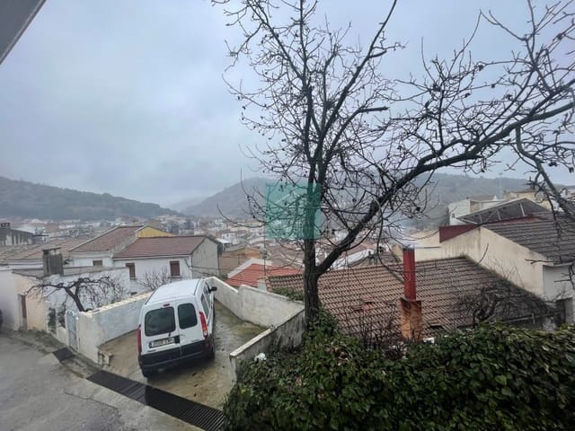 4 bedroom Townhouse for sale in Frailes - € 79,950 (Ref: 7450778)