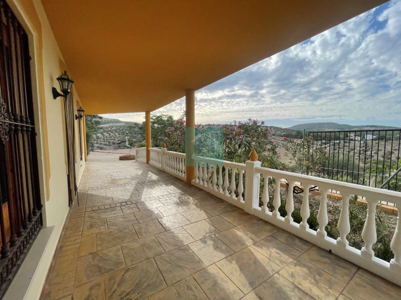 4 soveværelse Villa til salg i Castil de Campos - € 205.000 (Ref: 7714983)