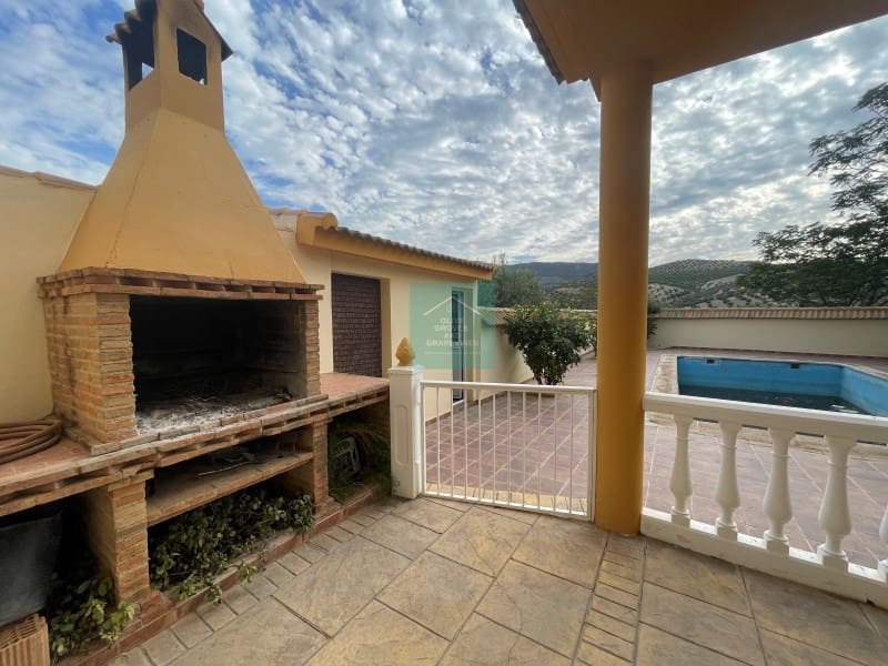 4 soveværelse Villa til salg i Castil de Campos - € 205.000 (Ref: 7714983)