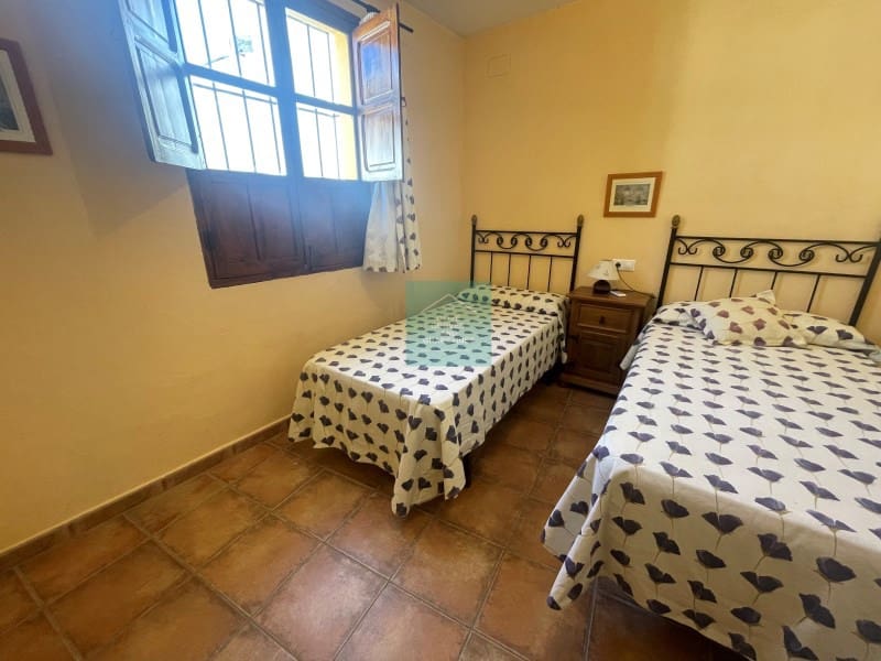 3 soveværelse Byhus til salg i Castil de Campos - € 99.950 (Ref: 7804212)