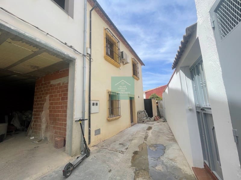 3 soveværelse Byhus til salg i Castil de Campos - € 99.950 (Ref: 7804212)