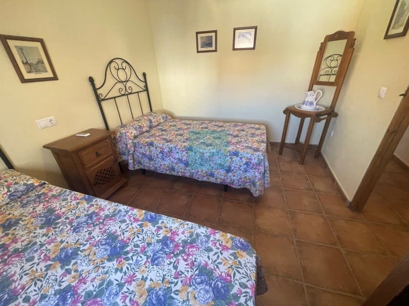 3 soveværelse Byhus til salg i Castil de Campos - € 99.950 (Ref: 7804212)