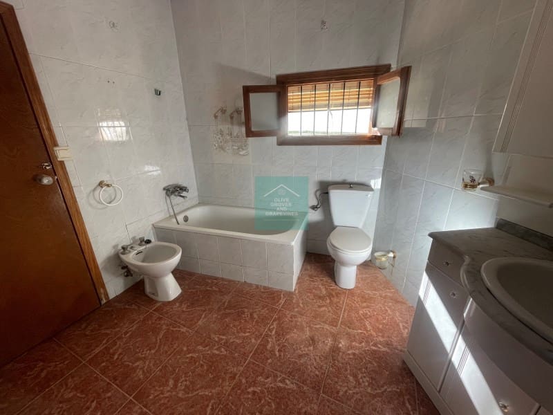 3 sypialnia Dom na sprzedaż w Fuente-Tojar - 32 000 € (Ref: 7810462)