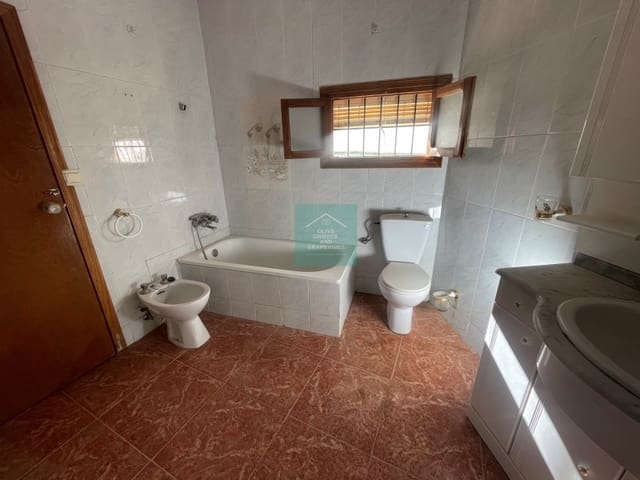 3 soveværelse Byhus til salg i Fuente-Tójar - € 32.000 (Ref: 7810462)