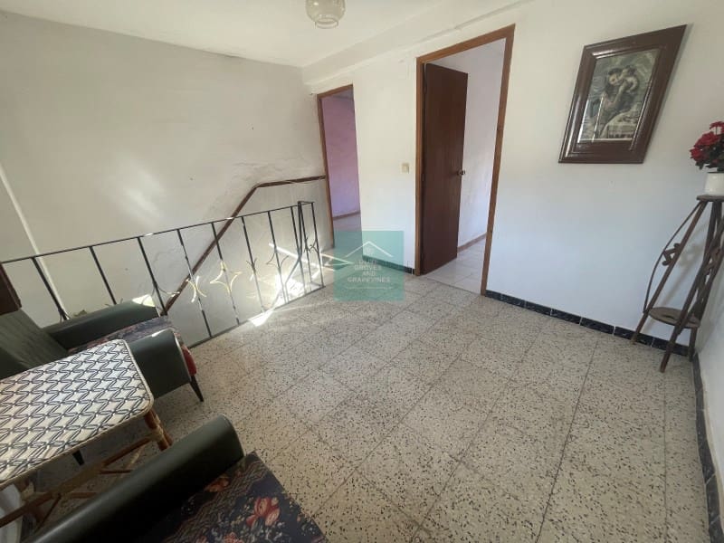 3 sypialnia Dom na sprzedaż w Fuente-Tojar - 32 000 € (Ref: 7810462)