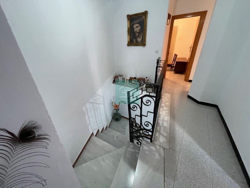 4 soveværelse Semi-Rækkehus til salg i Priego de Cordoba - € 120.000 (Ref: 8016732)