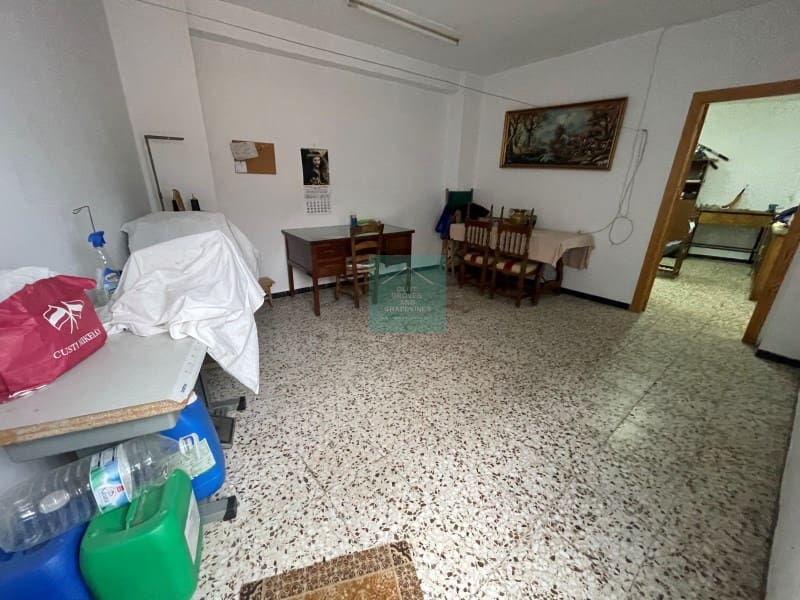 4 soveværelse Semi-Rækkehus til salg i Priego de Cordoba - € 120.000 (Ref: 8016732)