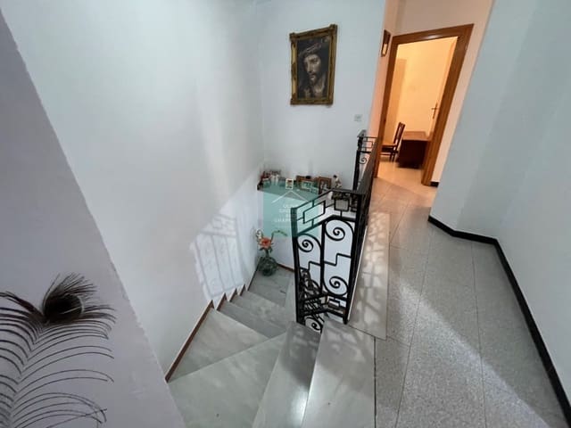 4 soverom Kjedet enebolig til salgs i Priego de Córdoba - € 120 000 (Ref: 8016732)