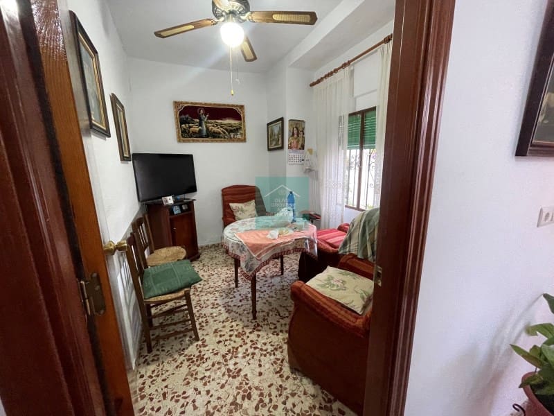 4 soveværelse Semi-Rækkehus til salg i Priego de Cordoba - € 120.000 (Ref: 8016732)