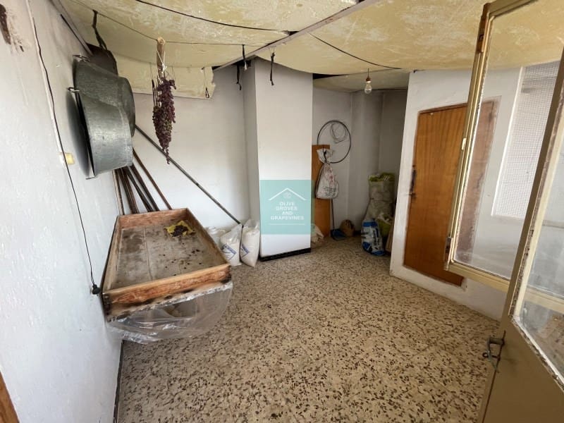 4 soveværelse Semi-Rækkehus til salg i Priego de Cordoba - € 120.000 (Ref: 8016732)