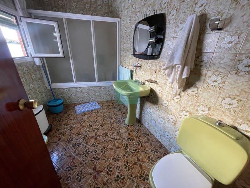 4 soveværelse Semi-Rækkehus til salg i Priego de Cordoba - € 120.000 (Ref: 8016732)