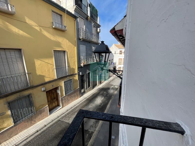 4 soveværelse Semi-Rækkehus til salg i Priego de Cordoba - € 120.000 (Ref: 8016732)