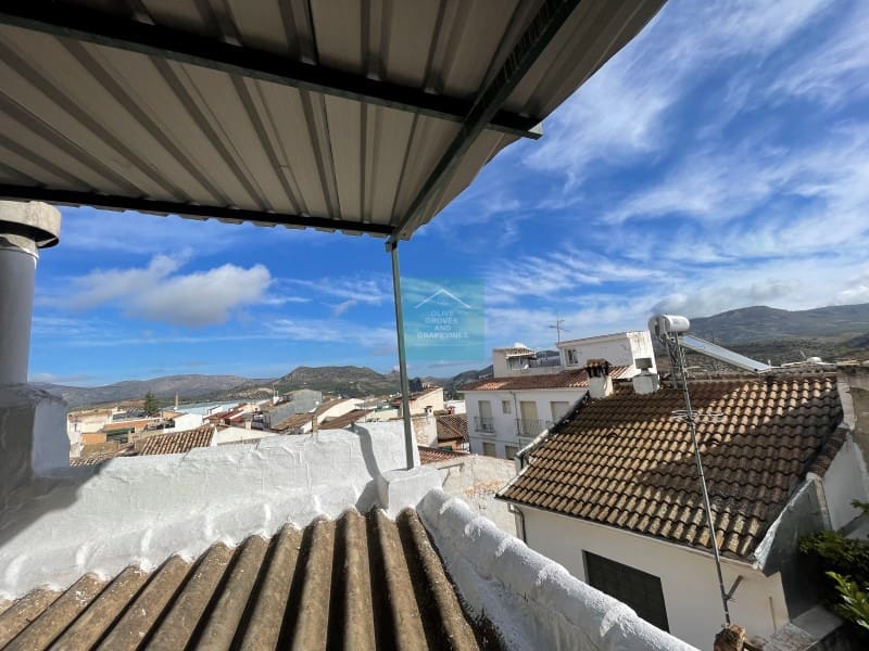 4 soveværelse Semi-Rækkehus til salg i Priego de Cordoba - € 120.000 (Ref: 8016732)