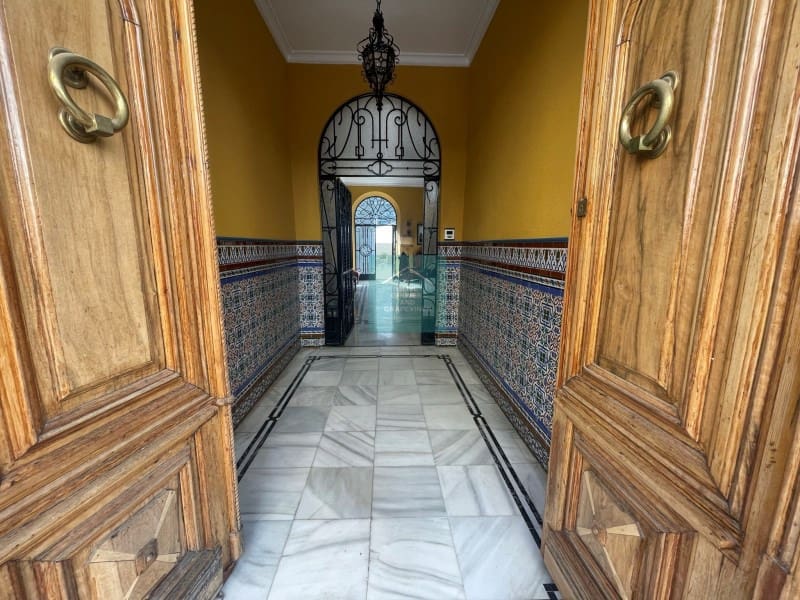 7 soveværelse Semi-Rækkehus til salg i Rute - € 295.000 (Ref: 8016733)