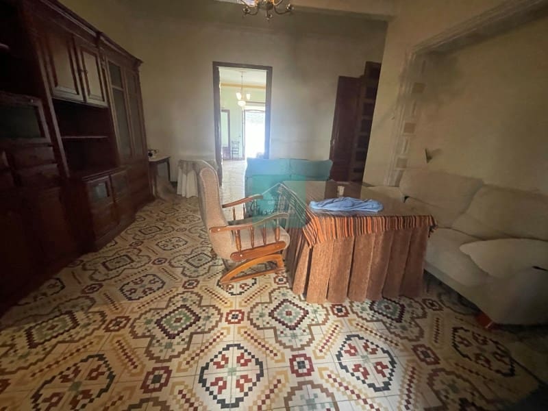 7 soveværelse Semi-Rækkehus til salg i Rute - € 295.000 (Ref: 8016733)