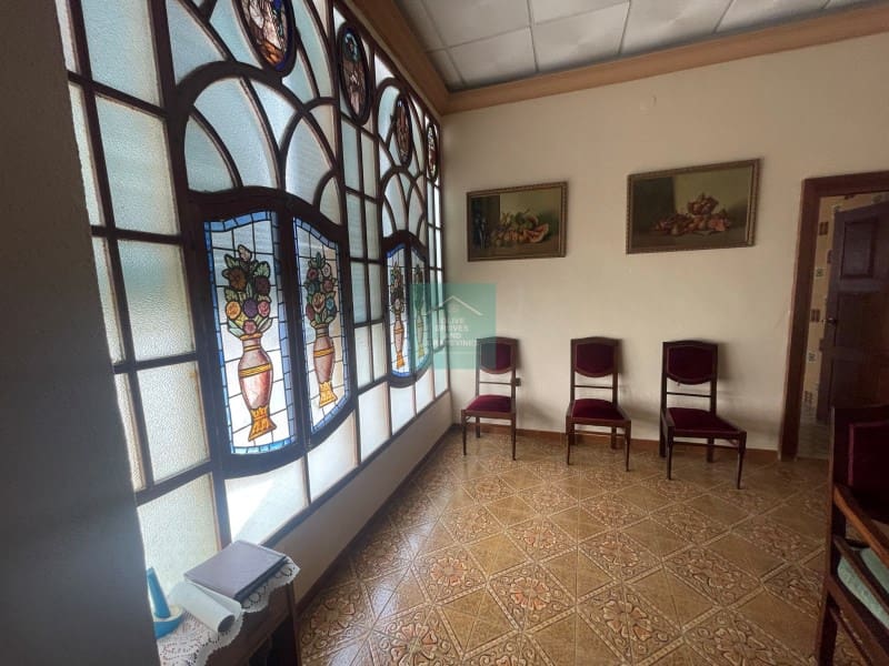 7 soveværelse Semi-Rækkehus til salg i Rute - € 295.000 (Ref: 8016733)