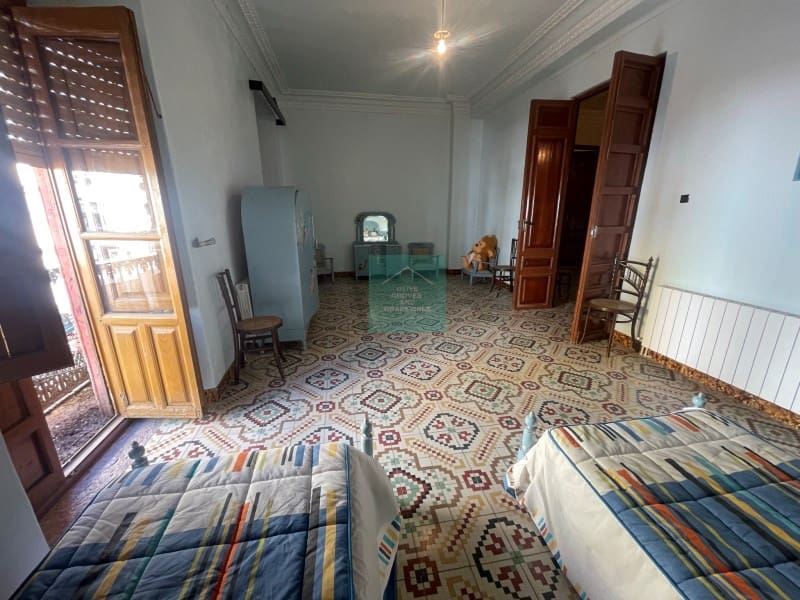 7 soveværelse Semi-Rækkehus til salg i Rute - € 295.000 (Ref: 8016733)