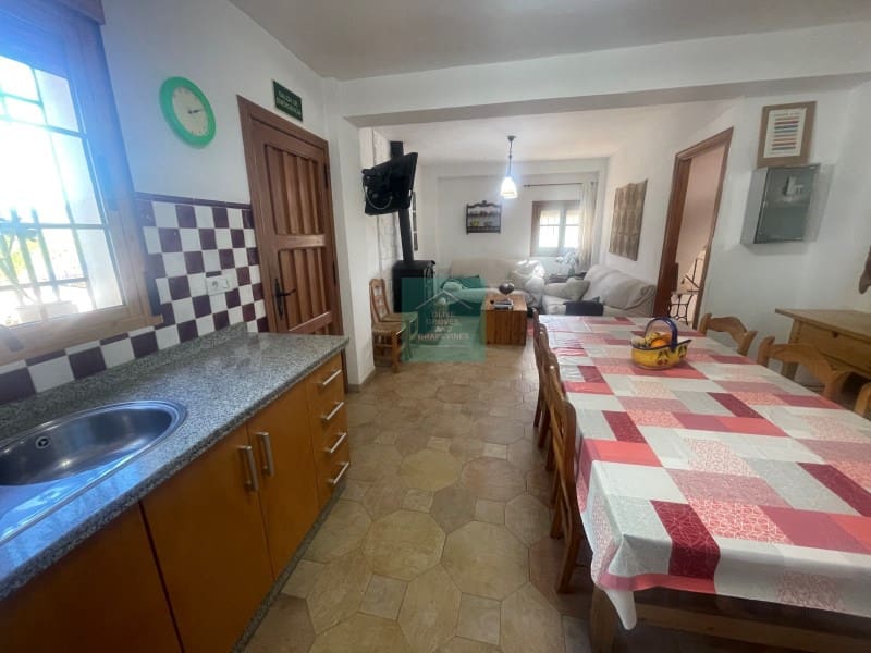 4 soveværelse Finca/Landehus til salg i El Higueral - € 306.000 (Ref: 8130130)