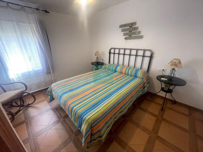 4 soveværelse Finca/Landehus til salg i El Higueral - € 306.000 (Ref: 8130130)