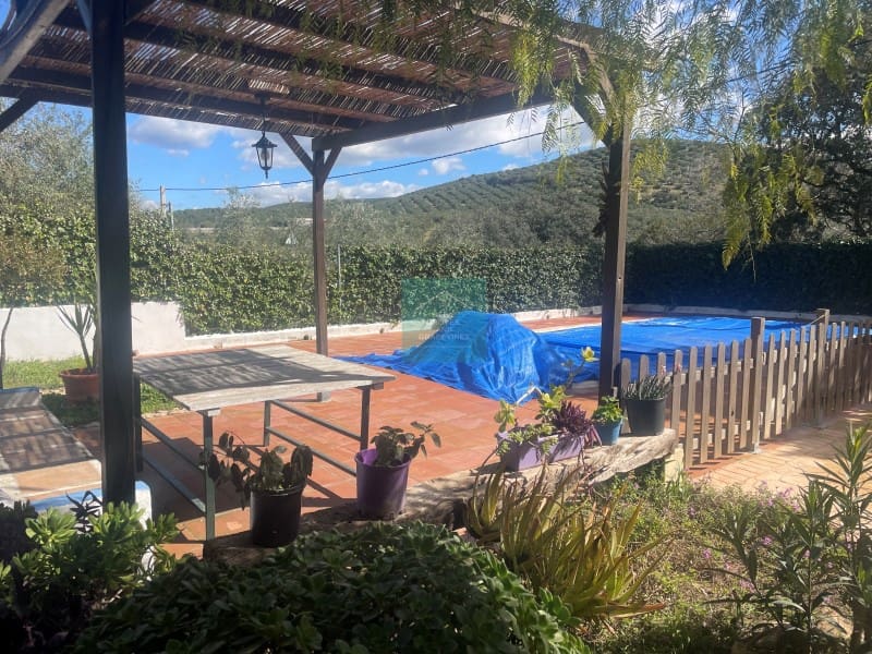 4 soveværelse Finca/Landehus til salg i El Higueral - € 306.000 (Ref: 8130130)