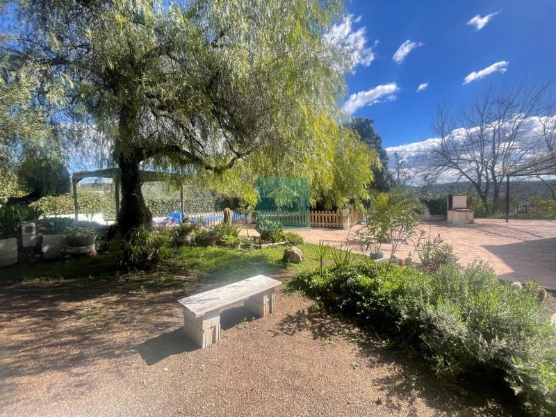 4 soveværelse Finca/Landehus til salg i El Higueral - € 306.000 (Ref: 8130130)