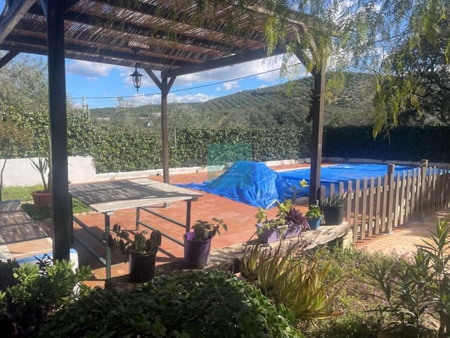 4 slaapkamer Finca/Landhuis te koop in El Higueral, Iznájar - € 306.000 (Ref: 8130130)