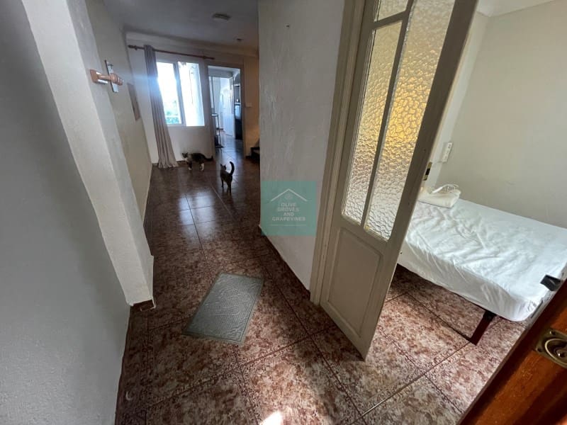 6 soveværelse Villa til salg i Castillo de Locubin - € 89.950 (Ref: 8863017)