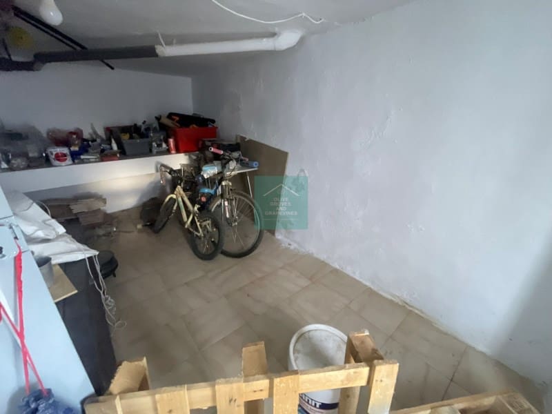 6 soveværelse Villa til salg i Castillo de Locubin - € 89.950 (Ref: 8863017)