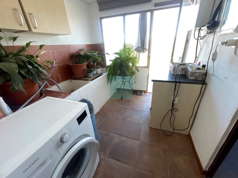 6 soveværelse Villa til salg i Castillo de Locubin - € 89.950 (Ref: 8863017)