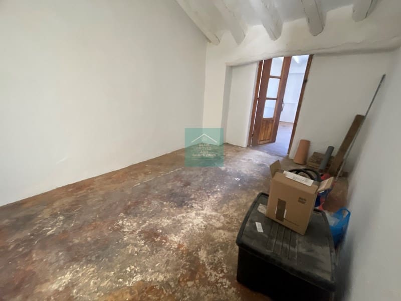 6 soveværelse Villa til salg i Castillo de Locubin - € 89.950 (Ref: 8863017)