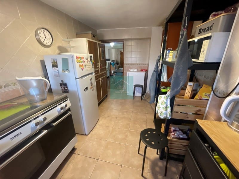 6 soveværelse Villa til salg i Castillo de Locubin - € 89.950 (Ref: 8863017)