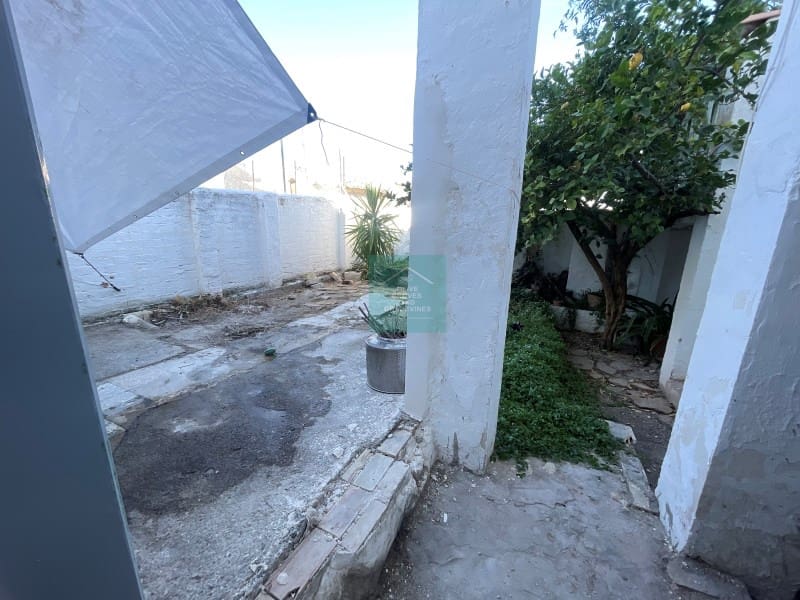 6 soveværelse Villa til salg i Castillo de Locubin - € 89.950 (Ref: 8863017)