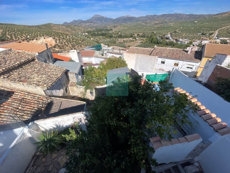 6 soveværelse Villa til salg i Castillo de Locubin - € 89.950 (Ref: 8863017)