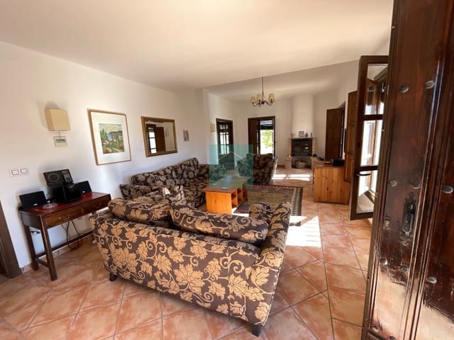 3 soveværelse Villa til salg i El Poleo, Priego de Córdoba - € 295.000 (Ref: 8863018)