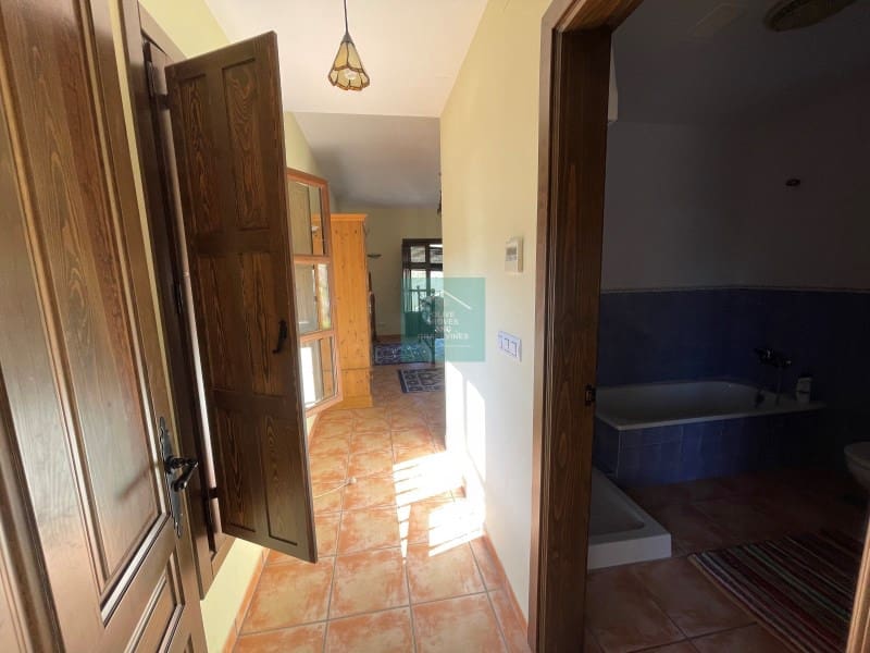 3 soveværelse Villa til salg i El Poleo - € 295.000 (Ref: 8863018)