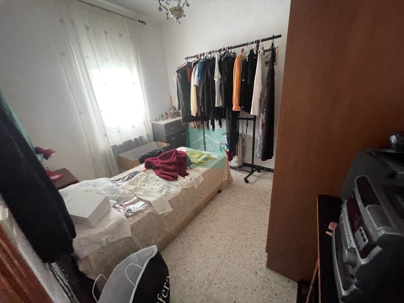 3 soveværelse Finca/Landehus til salg i Fuente-Tojar - € 85.000 (Ref: 8863022)