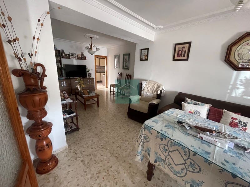 3 soveværelse Finca/Landehus til salg i Fuente-Tojar - € 85.000 (Ref: 8863022)