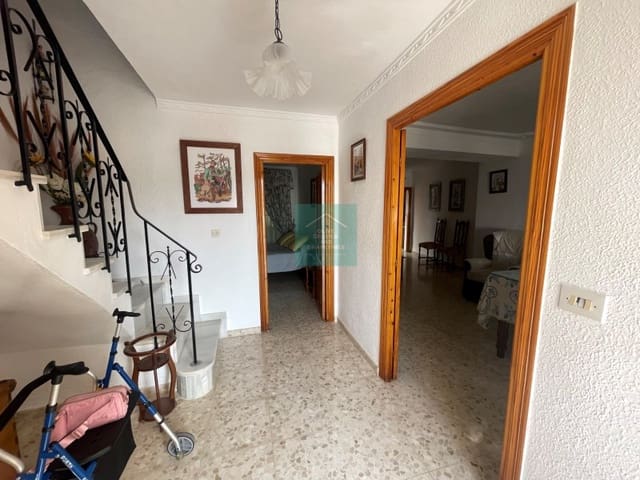 3 slaapkamer Finca/Landhuis te koop in Fuente-Tójar - € 85.000 (Ref: 8863022)