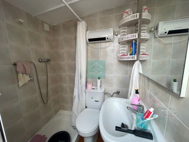 3 slaapkamer Finca/Landhuis te koop in Fuente-Tójar - € 85.000 (Ref: 8863022)